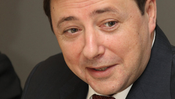 Александр Хлопонин